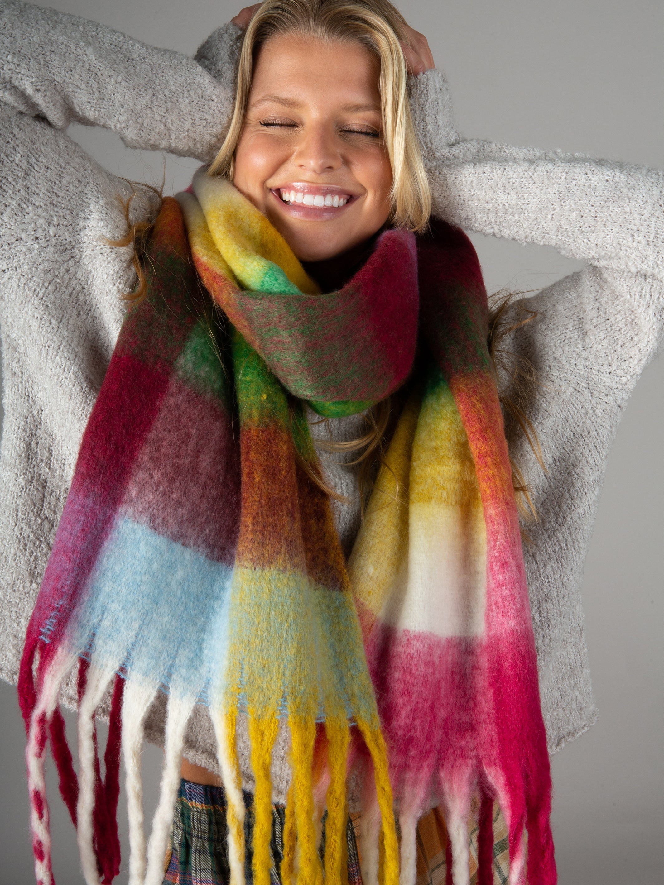 Cuddle Up Cozy Scarf - Rainbow